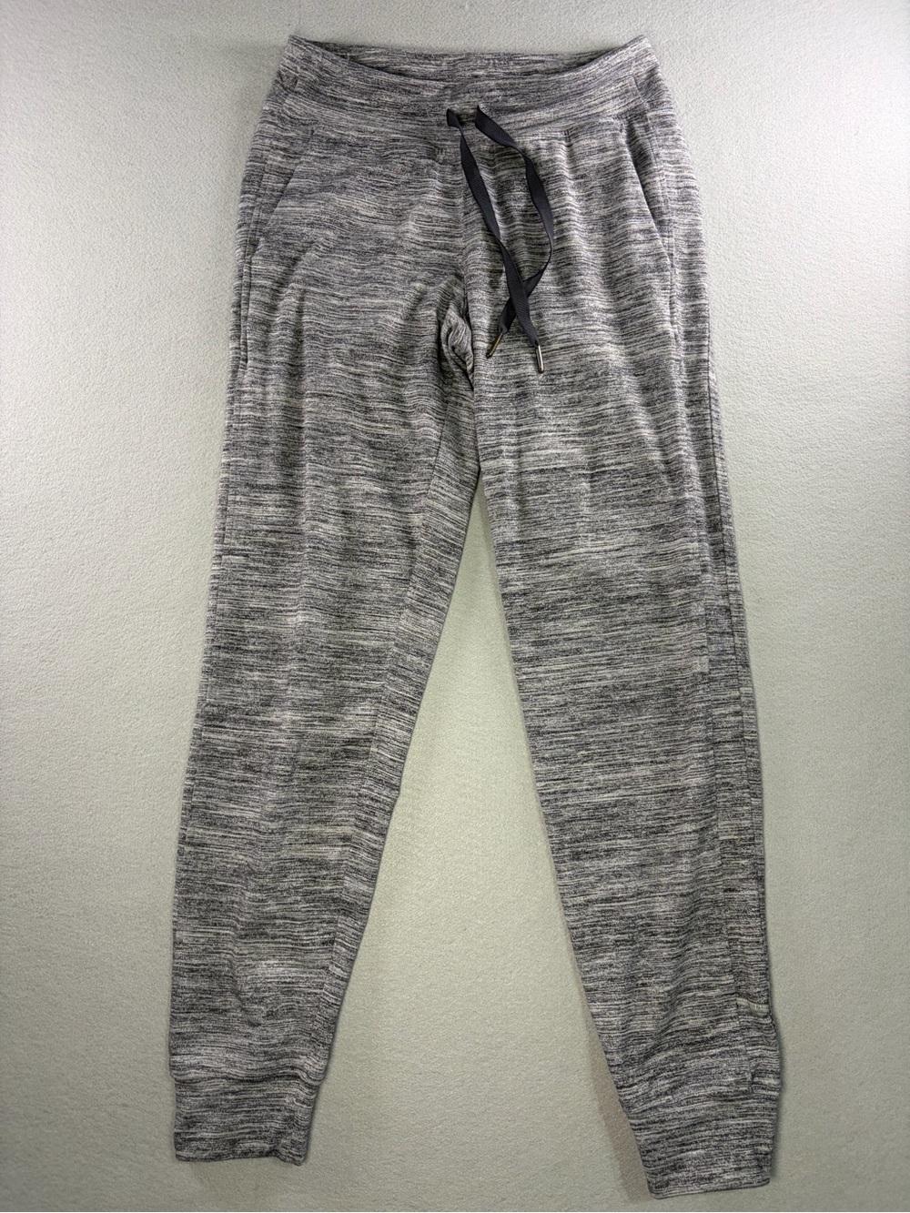 lululemon athletica Gray Heather Jogger Pants